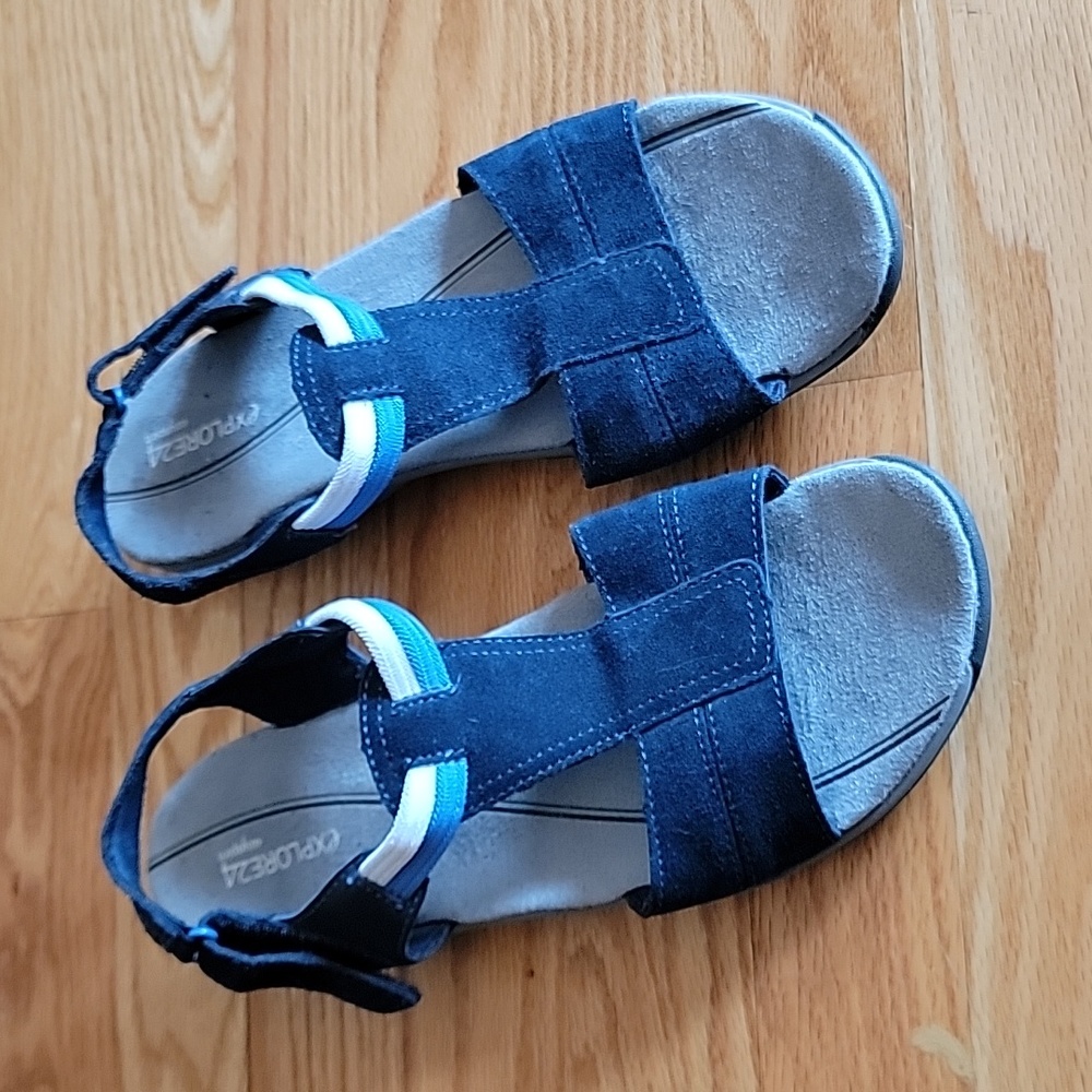 Easy Spirit Explore 24 Blue Leather Sandals